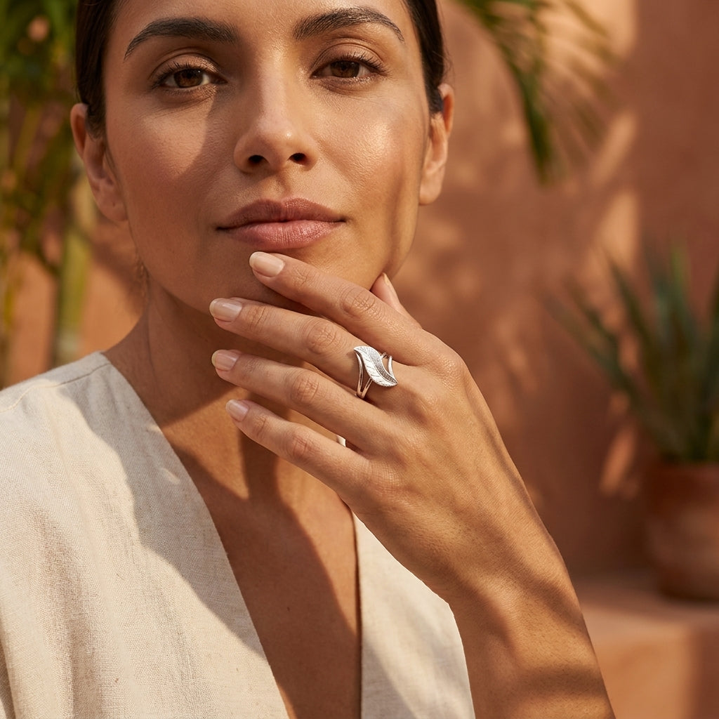 Anillo Hoja Infinita